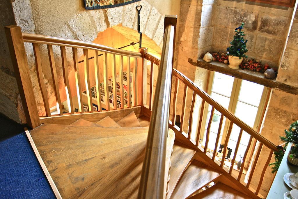 L'Hôtel du Périgord Aubeterre-sur-Dronne Esterno foto